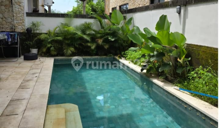 Villa Cantik Dengan Private Pool Area Jimbaran