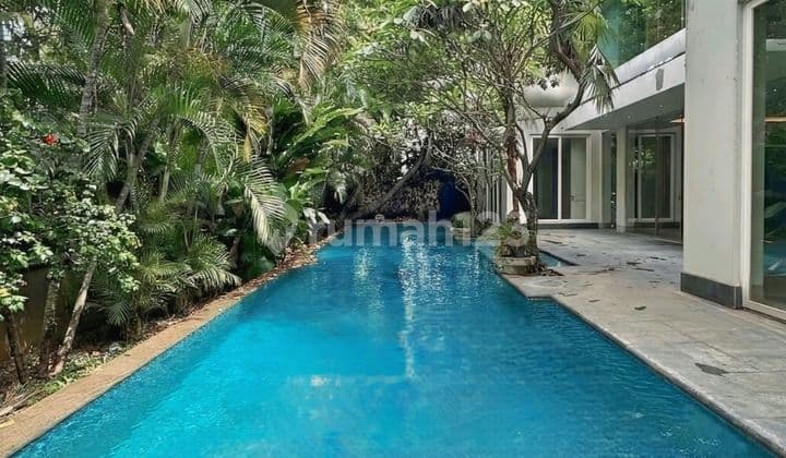 Modern Luxury Home At Quiet And Calm Area Brawijaya ,Kebayoran Baru di Jl. Brawijaya Iv No.12, Pulo, Kebayoran Baru, Kota Jakarta Selatan, Dki Jakarta, Indonesia, 12160, Kebayoran Baru