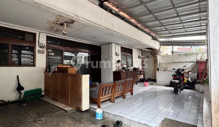 Rumah dan Kost Area Polim Dekat ke MRT Blok A