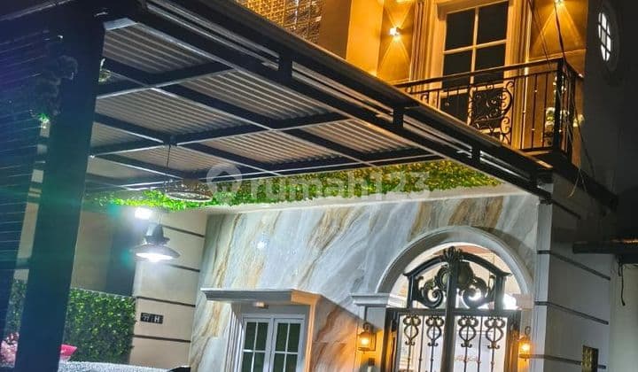 Rumah Mewah Dekat Graha Raya Bintaro