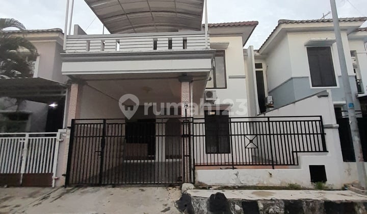 Dijual Rumah 2 Lantai Semi Furnished, Metland Menteng, Jakarta