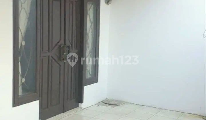 For Rent Well-Maintained Ready-to-Occupy House Kayu Putih Pulo Gadung East Jakarta