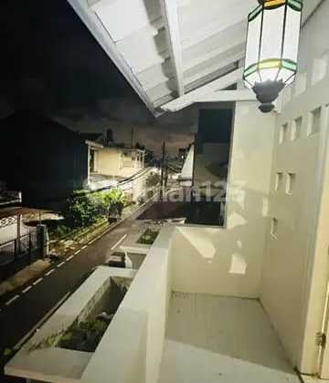 Disewakan Rumah Bagus di Pondok Kopi Duren Sawit Jakarta Timur