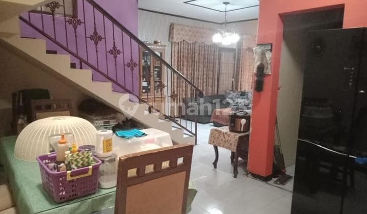 For Rent Strategic House in Johar Baru Central Jakarta