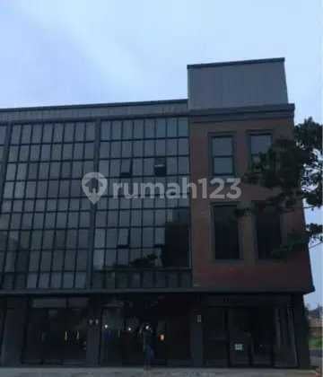 Disewakan / Dijual Ruko 3 Lantai di Duren Sawit Jakarta Timur