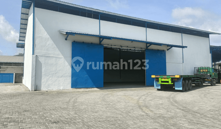 West Kalianak Warehouse