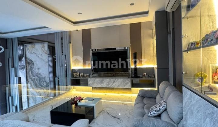 Rumah Pakuwon City Full Interior Design Mewah Siap Huni