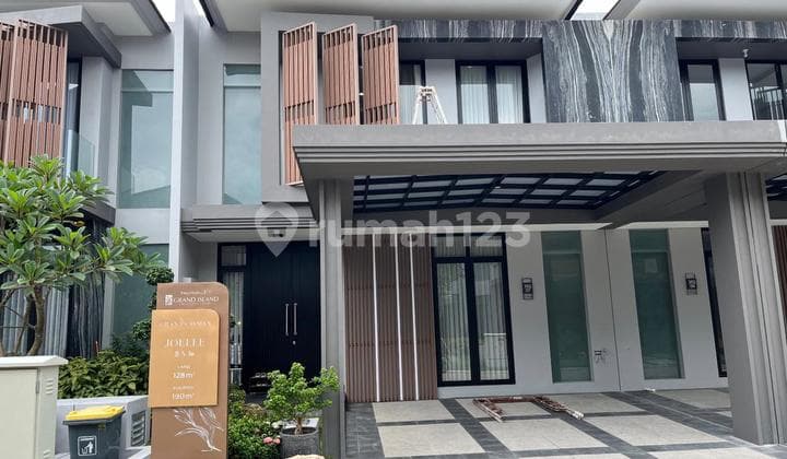 Rumah Baru Pakuwon City Grand Cayman Joelle