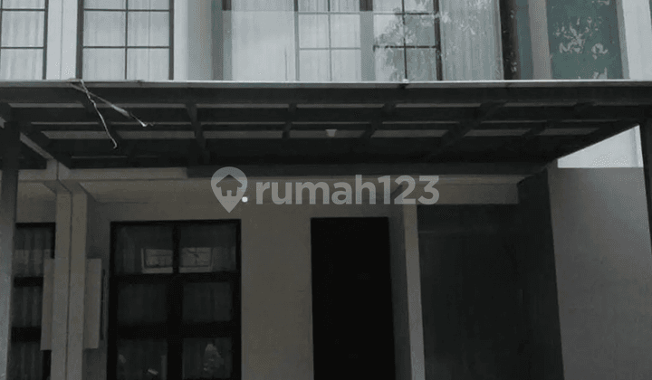 Rumah Siap Huni Suvadiva Grand Island Pakuwon City