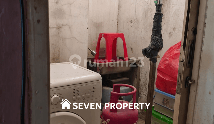 Dijual Cepat Rumah di Legenda Wisata - Hunian Nyaman di Lingkungan Premium 256.9.25