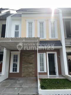 Dijual Rumah Minimalis Modern 2 Lantai Klasika Town House Lokasi Strategis Gunung Putri Lt 60m2, Lb 45m2. P3.97.08.24