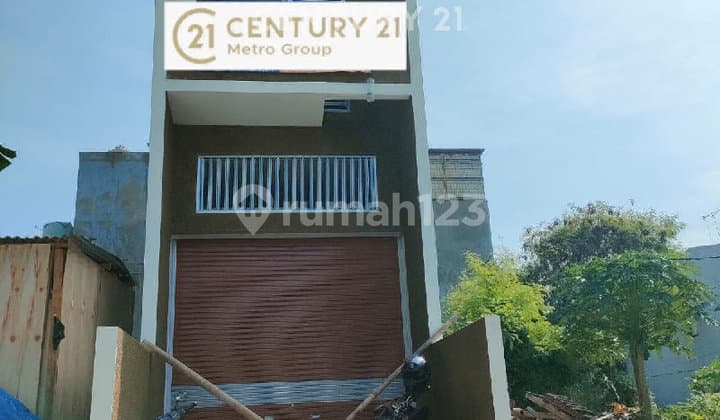 Disewakan Ruko Brand New Taman Cosmos Jakarta Barat