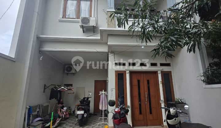 Rumah Cantik Siap Huni Lokasi di Rorotan Bekasi Dekat Tol Kaliabang Tengah