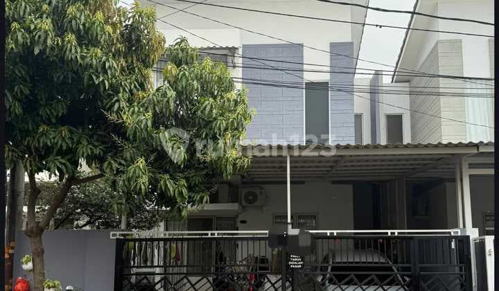 Rumah 2 Lantai Full Furnish di Cluster Beverly Hills Duta Garden Jakarta Barat