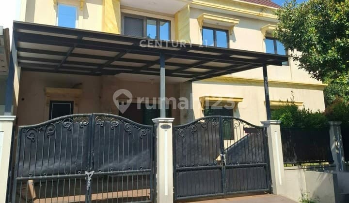 Rumah Keluarga Modern Di Royal Residence Jakarta Timur