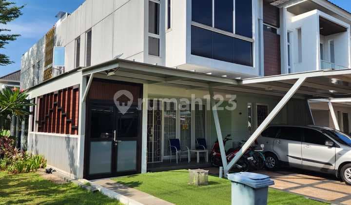 Dijual Cepat - Rumah Siap Huni Premium Riviera Metland Puri