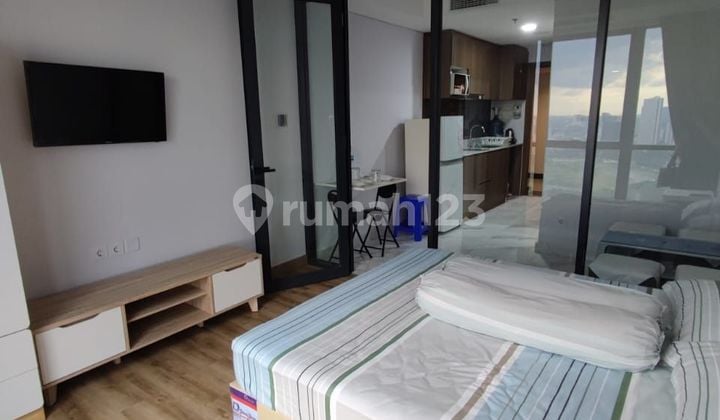 Apartemen The Smith Dekat Mall Alam Sutra