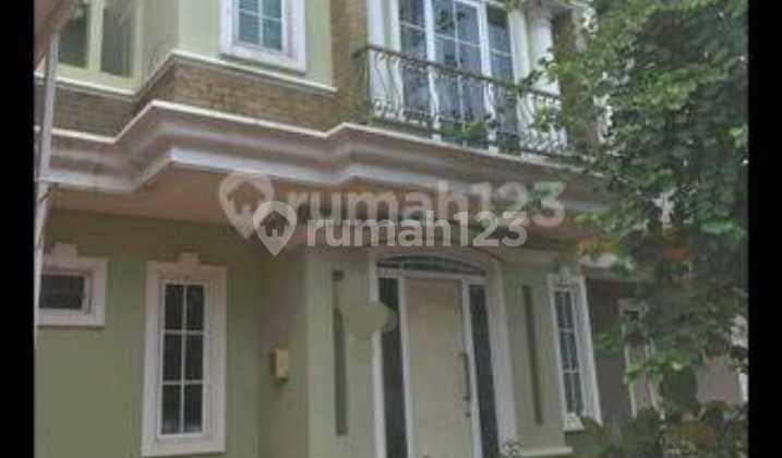 Rumah 2 Lantai Fullfurnish Cluster Amarillo, Gading Serpong