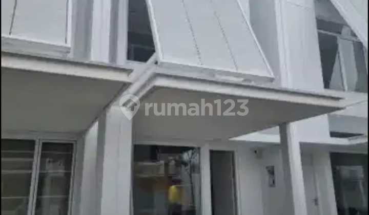 Rumah Siap Huni 2 Lantai Tabebuya, BSD