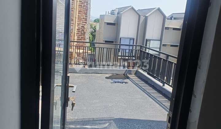 New Ready-to-Occupy House in Kopo Harmonis Complex