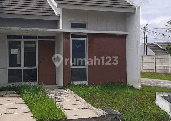 Rumahdi Komplek Kota Satelit Banten untuk Keluarga Kecil dan Inves