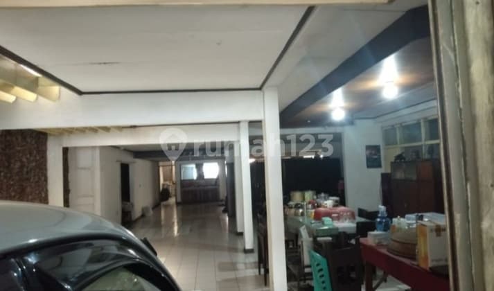 Rumah di Bawah Pasar Area Komersil Pusat Kota Bandung