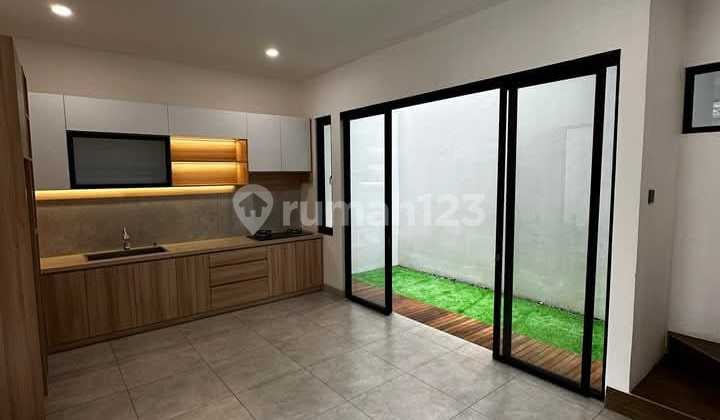 Rumah Bagus Bangunan Baru Taman Kopo Indah 1, Bandung