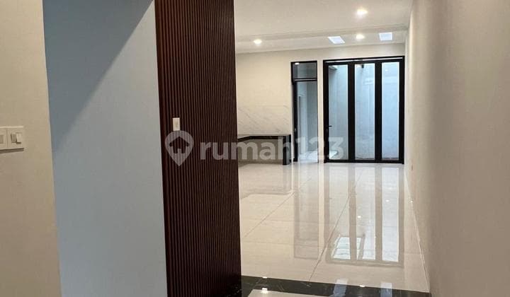Rumah Baru minimalis di Jl. Kembar 2 Lantai, Bandung