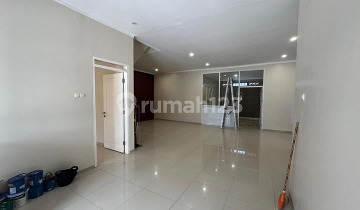 Rumah Siap Huni Di Singgasana Pradana, Cibaduyut Wetan, Bojongloa Kidul, Kota Bandung, Jawa Barat, Indonesia, 40238, Cibaduyut,bandung