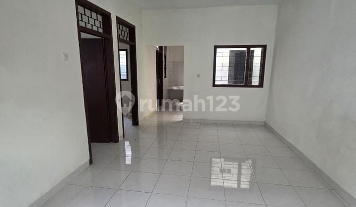 Rumah Idaman Pusat Kota Jl. Wangsareja Bandung Siap Huni Strategis