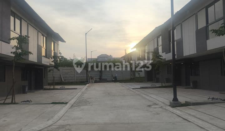 Rumah Bagus di Lippo Cikarang 3Kamar Disewakan Dekat Data Center Sebrang Hotel.harpper