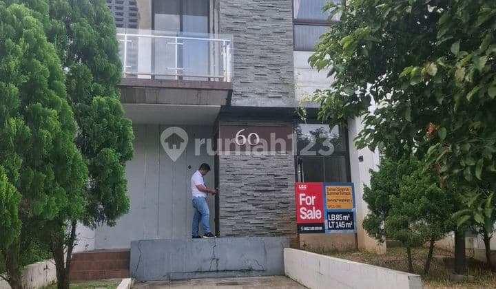 Rumah di Lippo Cikarang Siap Huni Tanah Luas Kawasan Premium