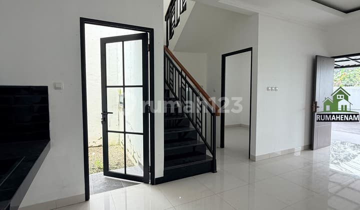Brand New 3-Bedroom House Ready to Live in at Cinangka Pondok Cabe