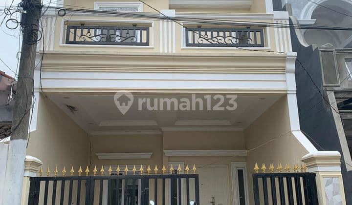 Rumah American Modern Siap Huni Dekat Gerbang Tol Cinere Limo