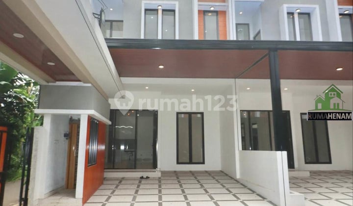 Rumah Minimalis Siap Huni Dekat Pintu Tol di Pancoran Mas Depok
