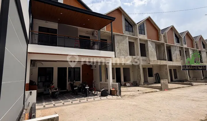 3 Bedroom Brand New Ready-to-Occupy House in Cinangka Pondok Cabe
