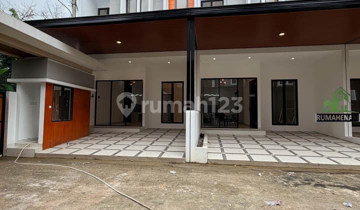 Rumah 3 Kamar Tidur Siap Huni Dekat Gerbang Tol Desari & Cinere