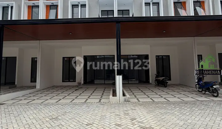 Rumah 3 Kamar Tidur Brand New Siap Huni Dekat Tol Cinere Limo