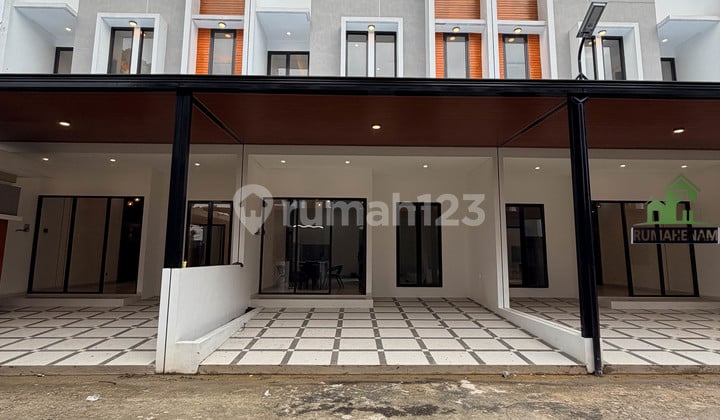 Rumah Brand New Siap Huni Dekat Gerbang Tol Desari & Cinere Limo