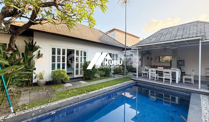 Kbp0385 Beachside Beautiful Bright 3 Bedrooms Villa In Sanur