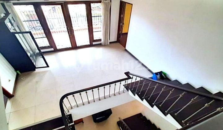 Rumah Besar Hoek ( 311m² ) Walet Permai - Pantai Indah Kapuk