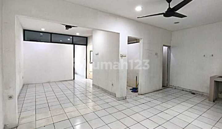 Dijual Cepat Rumah Siap Huni ( 6x15 ) Taman Palem Lestari - Cengkareng