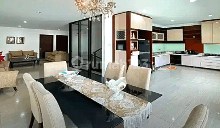 Dijual Cepat Butuh Uang Rumah 4 Tingkat Bangunan Kontraktor ( 8x23 ) Camar Elok - Pantai Indah Kapuk