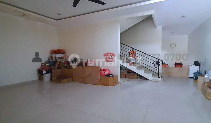 Dijual Cepat Rumah Sudah 3 Tingkat Full ( 6x17 ) Green Court - Kalideres, Cengkareng