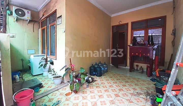 Dijual Harga Nego Rumah Jalan Lebar 2 Mobil Bebas Banjir ( 6X12 ) Menceng - Cengkareng, Jakarta Barat