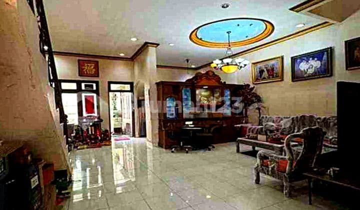 Dijual Cepat Rumah Semi Furnished ( 7x25 ) Walet Indah - Pantai Indah Kapuk