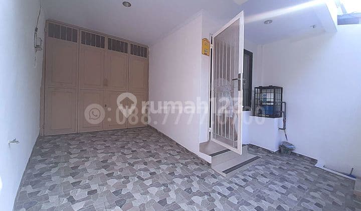 For Sale Quick New 4-Story House (5x15) Teluk Gong - Front Area