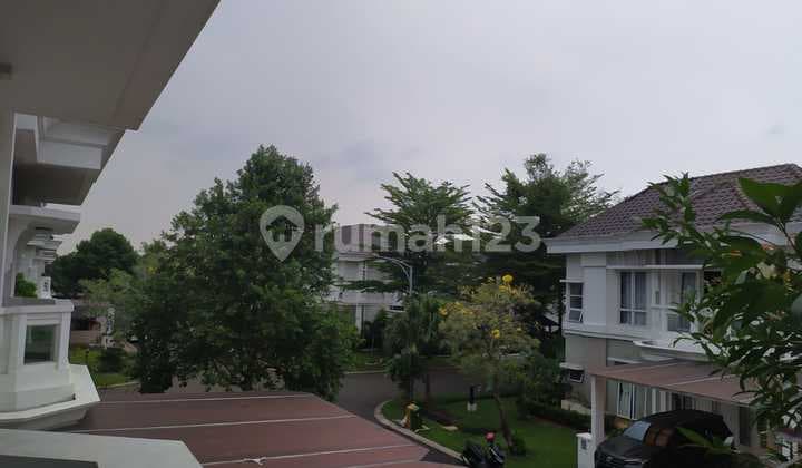 Rumah Mewah 2 Lantai di Cluster Vernonia Summarecon Bekasi