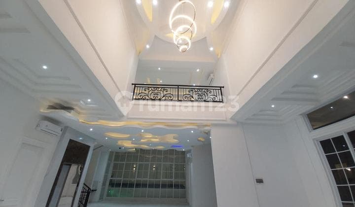 Jual Rumah Mewah Brand New Ada Kolam Renang Di Venice Pik Jakarta Utara