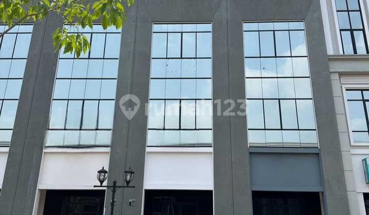 Ruko 4 Lantai Lokasi Strategis di Sedayu City Kelapa Gading - Cocok untuk Klinik